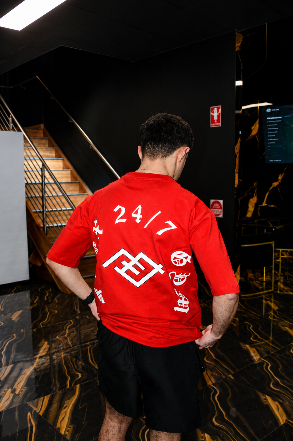 FLEX 24/7 Oversized Graphic T-Shirt – Red - Image 3